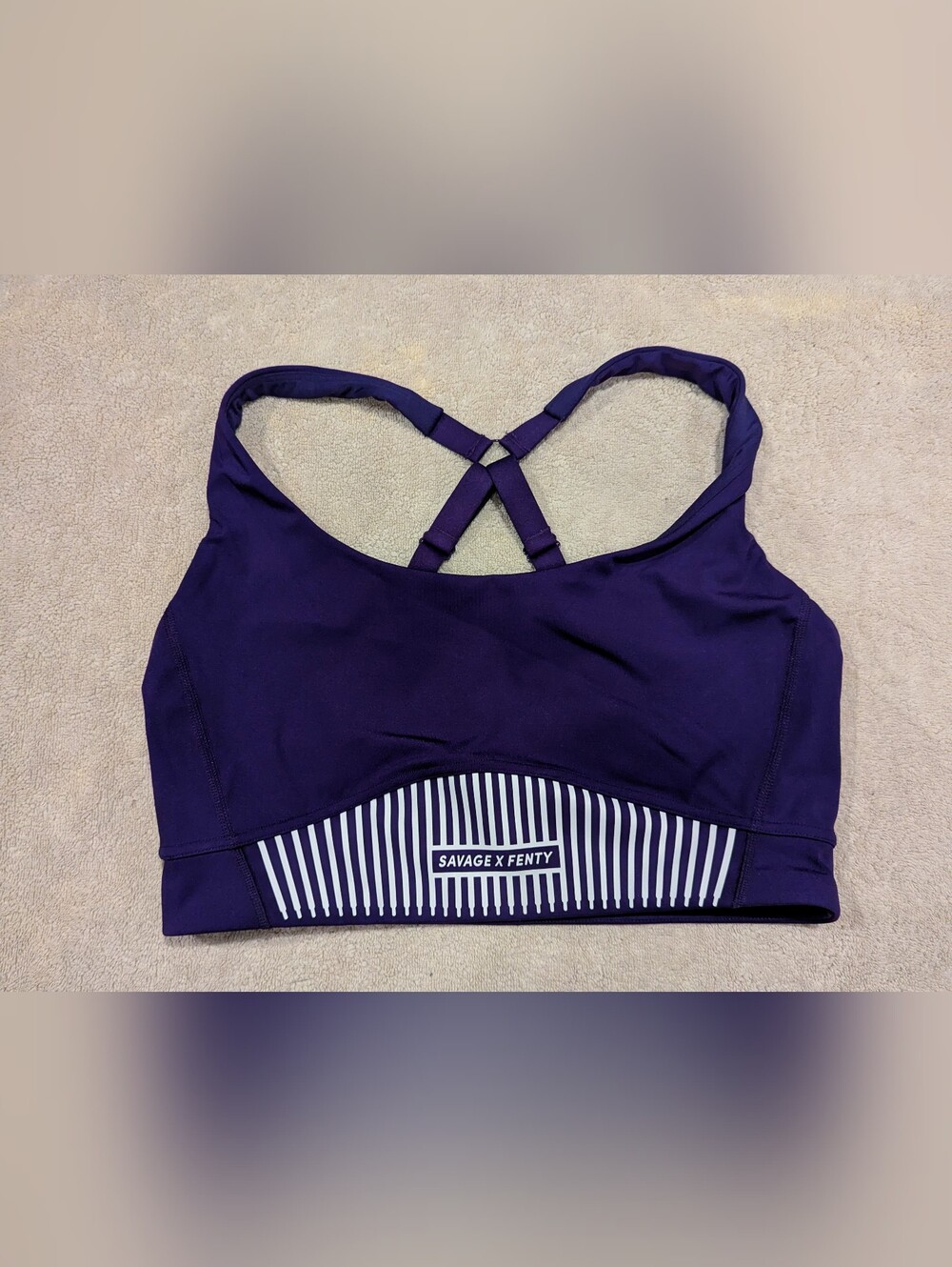 $18 Savage x Fenty Sport Plus Size 1X - Xccentuate Med Impact Sports Bra EUC